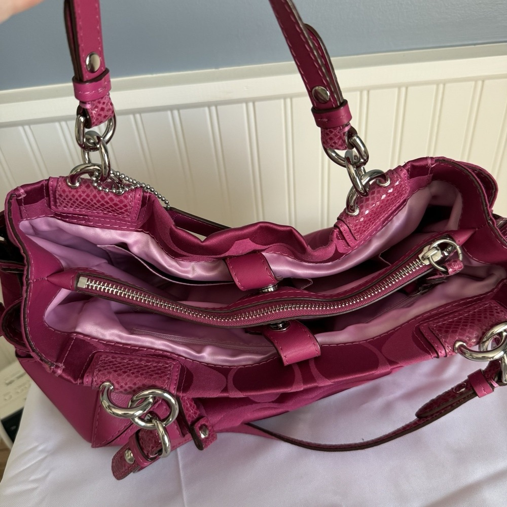 COACH Peyton Tote Bag Purse Signature Hot Pink Y2K Snakeskin Embossed Leather - Picture 6 of 16